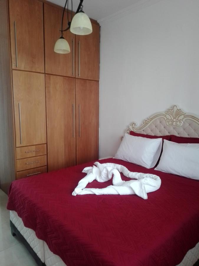 Precious Apartment Corinth Zewnętrze zdjęcie
